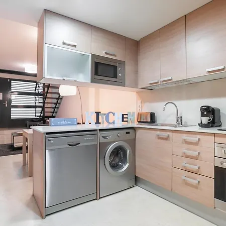 Apartsnoubcn Fira Barcelona Apartman